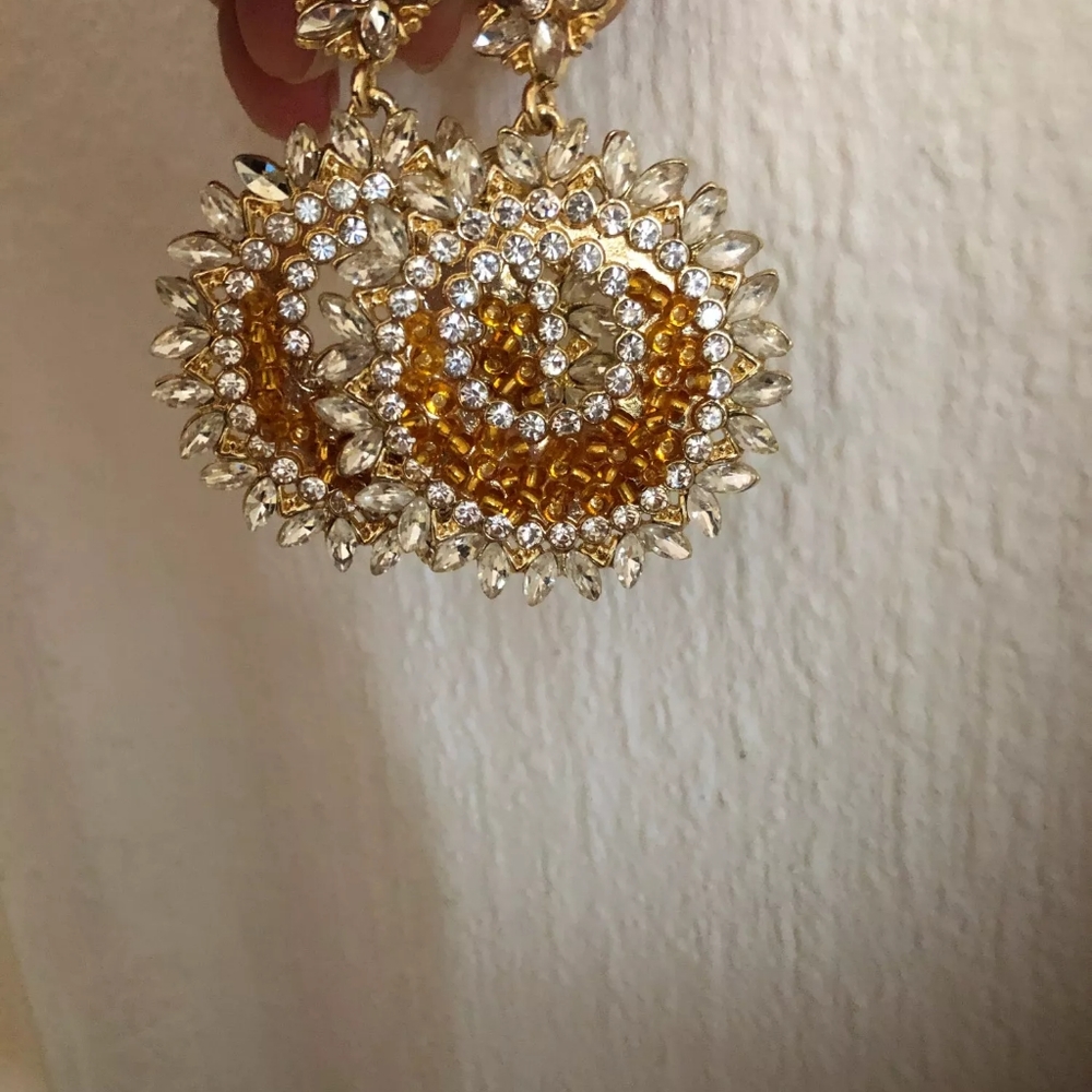 Earring - Picture 2 of 12